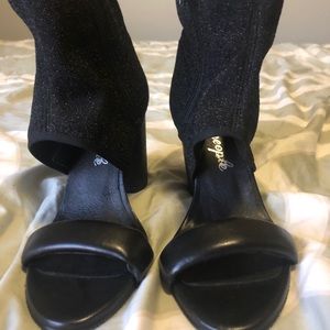 Black sleeve glitter Free people heels